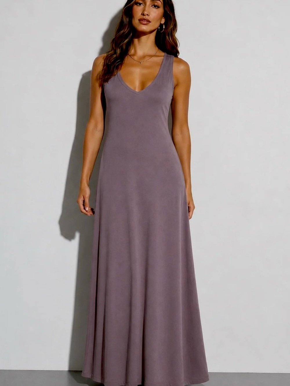 Skivy’s Daydreamer  V-Neck Maxi Dress in Heather Gray size L
